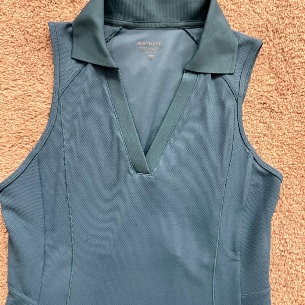 Women’s Athleta Teal Sleeveless Polo Top